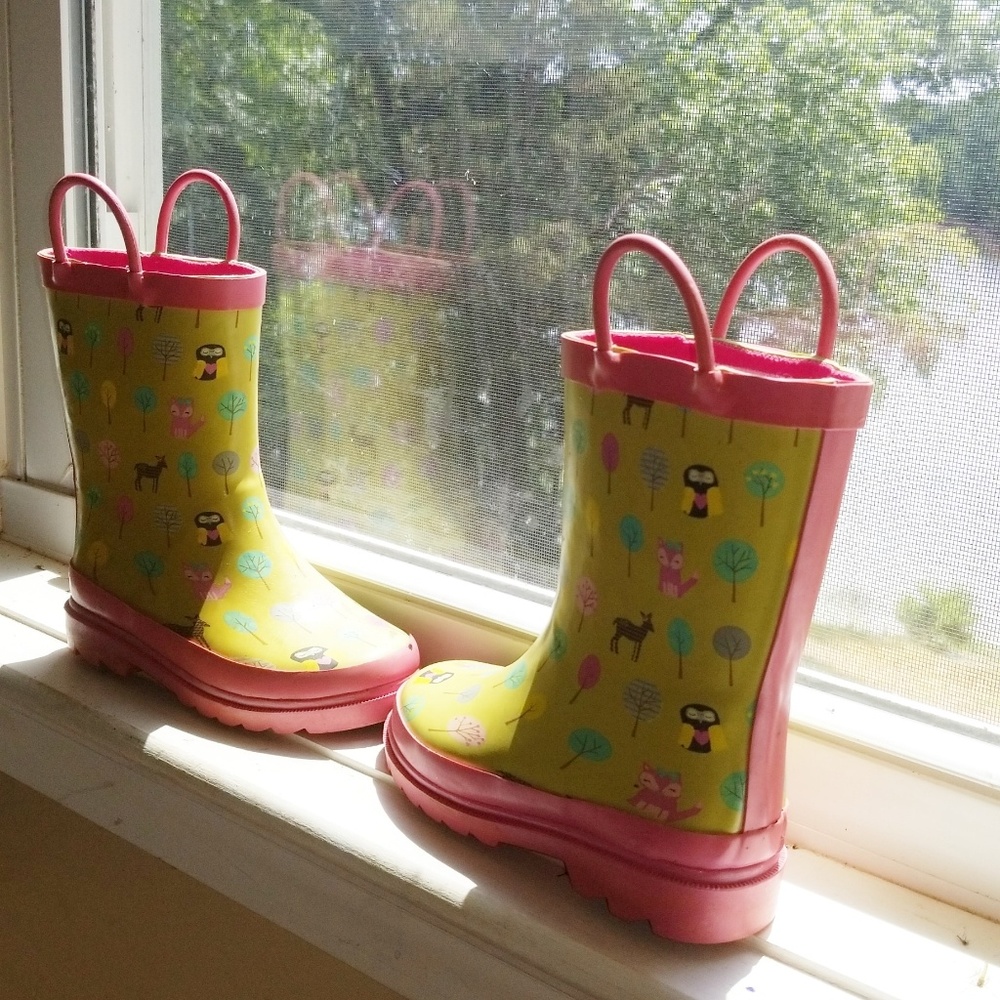 Sold Owl Rainboots